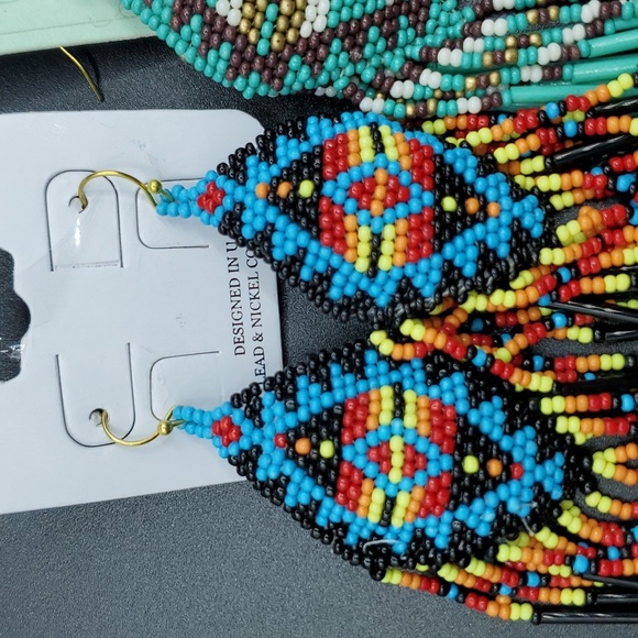 NWT Handmade Southwestern  Aztec Seedbead Tassel Dangle Earrings Plated 2 Choice - Picture 3 of 8